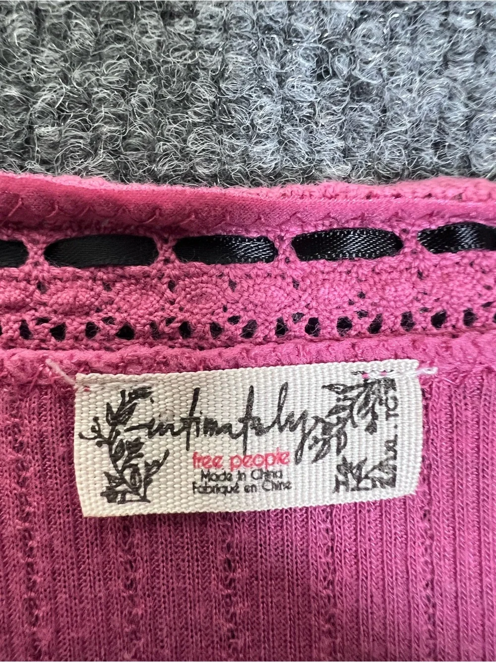Intimately Free People Pink Ribbed V-Neck Long Sleeve Top Crochet Trim L